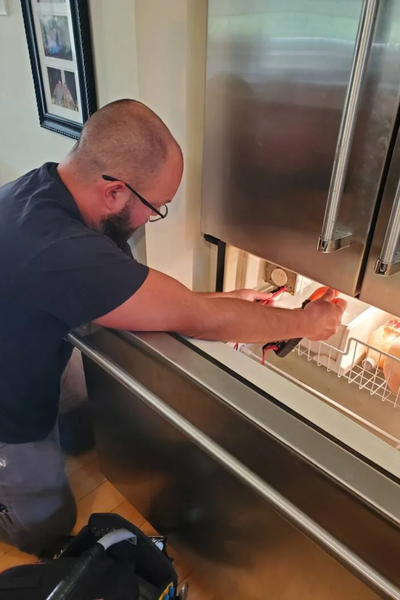 Fridge repair in Riyadh (16)